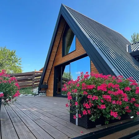 Rustic Roza With Outdoor Pool In Villa Kupjak