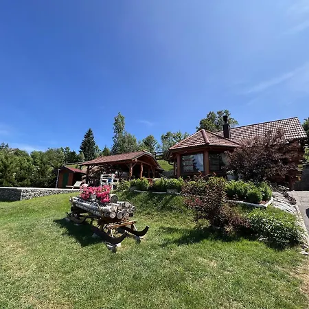 Villa Rustic Roza With Outdoor Pool In Kupjak
