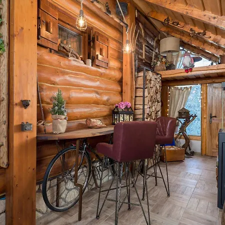 Rustic Roza With Outdoor Pool In فيلة Kupjak