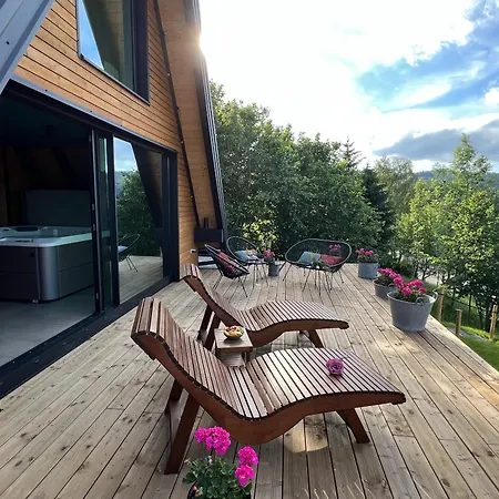 فيلة Rustic Roza With Outdoor Pool In