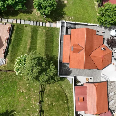 Rustic Roza With Outdoor Pool In