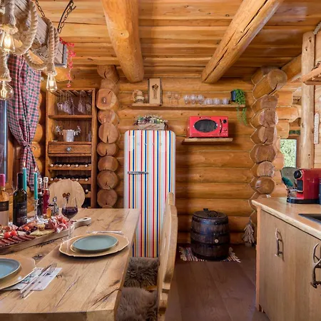 Rustic Roza With Outdoor Pool In Villa Kupjak