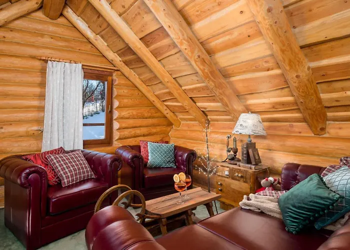 Rustic Roza With Outdoor Pool In Kupjak